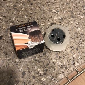 🆕 Clarisonic foundation brush head